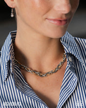 Load image into Gallery viewer, Magnificent Musings - Fashion Fix - June 2025 - Paparazzi Accessories