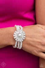 Load image into Gallery viewer, Fiercely 5th Avenue - Complete Trend Blend - Fashion Fix October 2023 - Paparazzi Accessories