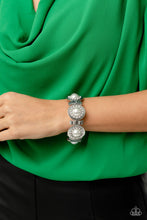 Load image into Gallery viewer, Summer Serenade - White - Paparazzi Accessories