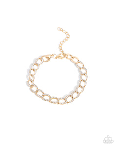 Fiercely Independent - Freethinking Finish - Gold - Paparazzi Accessoreis