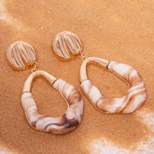 Load image into Gallery viewer, High-Sheen Swirls - Gold - Paparazzi Accessories