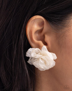 Tulle Twist - White - Paparazzi Accessories
