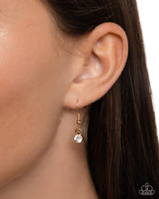 Load image into Gallery viewer, Pronged Princess - Brown - Paparazi Accessories