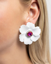 Load image into Gallery viewer, Organic Growth - White - Paparazzi Accessories