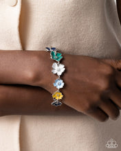 Load image into Gallery viewer, Complete Look - Floral Set - Paparazzi Accessories