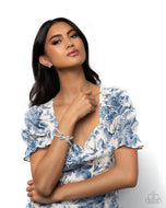 Complete Look - Admirable Aria - Adorable Aria - White - Paparazzi Accessories