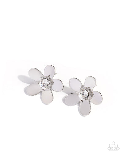 Blooming Boutique - White - Paparazzi Accessories