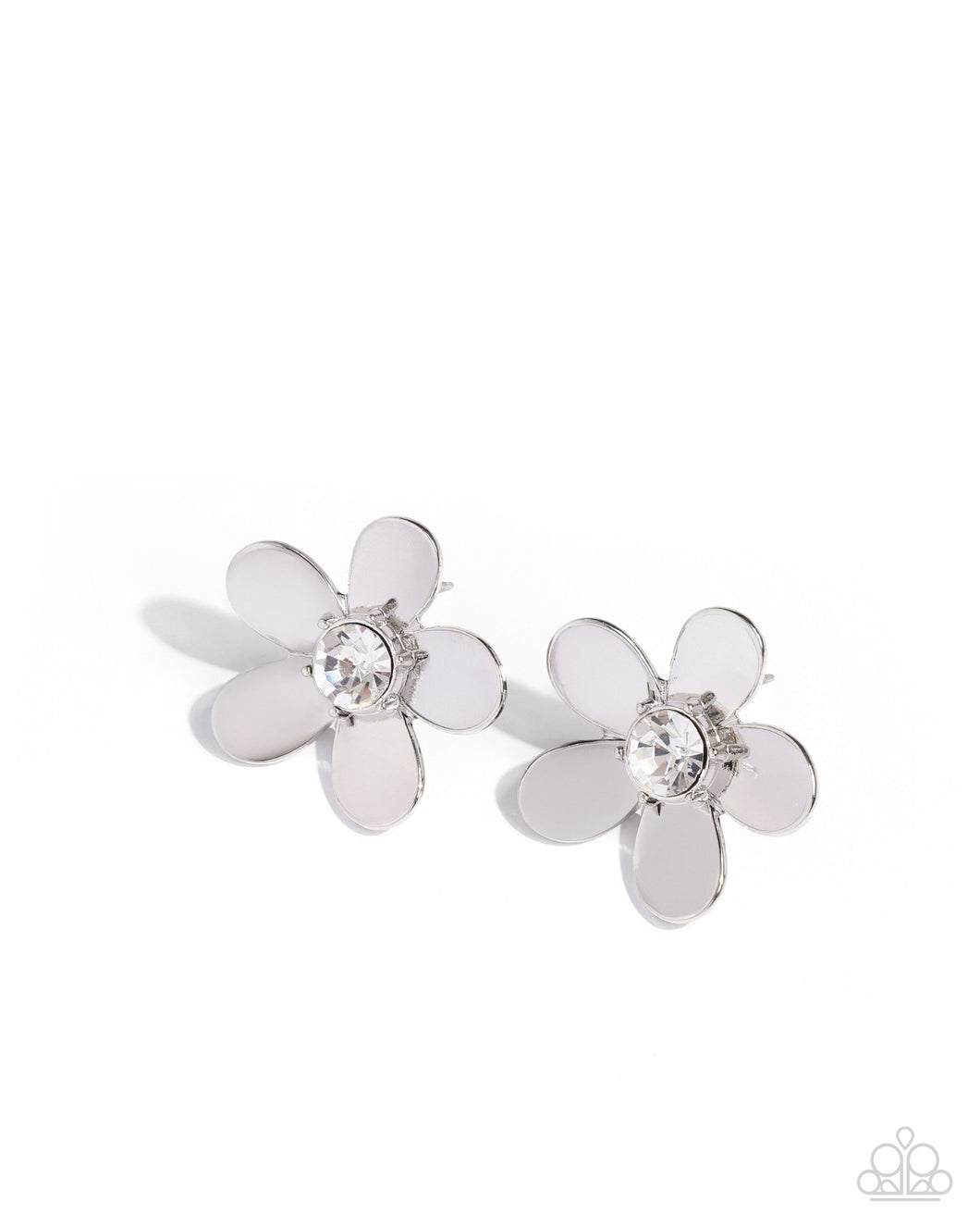Blooming Boutique - White - Paparazzi Accessories