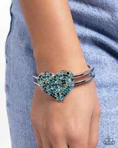 Significant Shimmer - Green - Paparazzi Accessories
