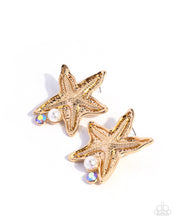 Load image into Gallery viewer, Starfish Sensation - Gold - Paparazzi Accessories