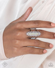 Load image into Gallery viewer, Fiercely 5th Avenue - Fashion Fix Set - January 2025 - Paparazzi Accessories