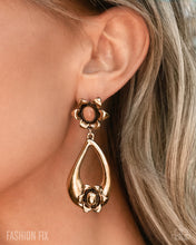 Load image into Gallery viewer, Glimpses of Malibu - Complete Trend Blend - Fashion Fix May 2025 - Paparazzi Accessories