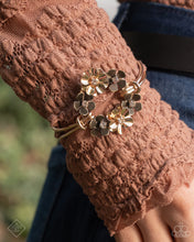 Load image into Gallery viewer, Glimpses of Malibu - January 2025 - Fashion Fix - Paparazzi Accessories