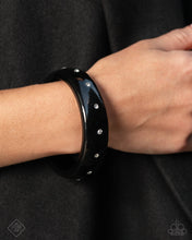 Load image into Gallery viewer, Magnificent Musings - Fashion Fix - Complete Trend Blend - February 2025 - Paparazzi Accessories