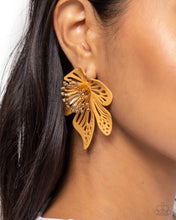 Load image into Gallery viewer, Wonderland Wallflower - Brown - Paparazzi Accessories