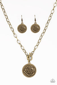 Beautifully Belle - Brass - Paparazzi Accessories