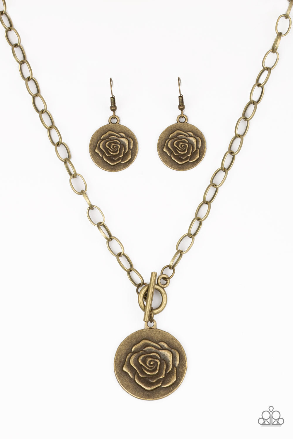 Beautifully Belle - Brass - Paparazzi Accessories