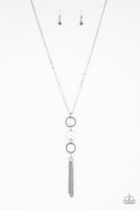 Diva In Diamonds - Silver - Paparazzi Accessories