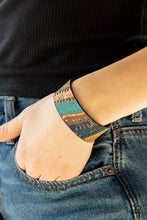 Load image into Gallery viewer, Come Uncorked - Blue - Paparazzi Accessories