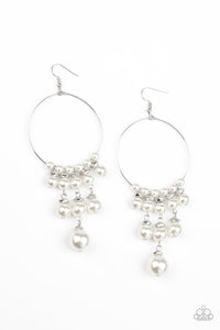 Working The Room - White - Paparazzi Accessories