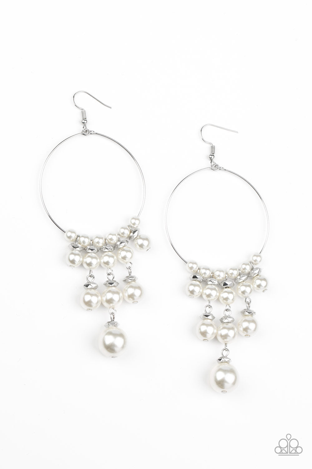 Working The Room - White - Paparazzi Accessories