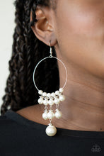 Load image into Gallery viewer, Working The Room - White - Paparazzi Accessories