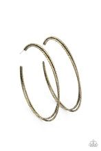 Load image into Gallery viewer, Curved Couture - Brass - Paparazzi Accessories