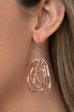 Load image into Gallery viewer, Artisan Relic - Rose Gold - Paparazzi Accessories