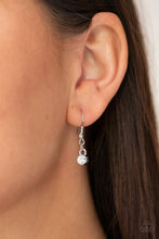 Load image into Gallery viewer, Deluxe Diadem - White - Paparazzi Accessories