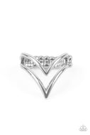 Adventurously Angled - Silver - Paparazzi Accessories