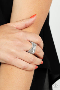 Status Update - White - Paparazzi Accessories
