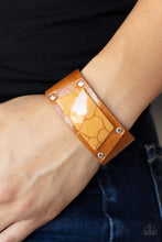 Load image into Gallery viewer, Geo Glamper - Brown - Paparazzi Accessories