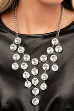 Load image into Gallery viewer, Spotlight Stunner - Blockbuster - Paparazzi Accessories