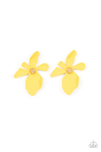 Load image into Gallery viewer, Hawaiian Heiress - Yellow - Paparazzi Accessories