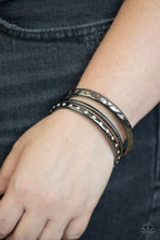 Load image into Gallery viewer, Confidently Curvaceous - Black - Paparazzi Accessories