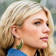 Load image into Gallery viewer, Contemporary Curves - Green - Paparazzi Accessories