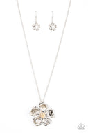 Homegrown Glamour - Silver - Paparazzi Accessories