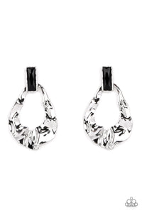 Metro Meltdown - Black - Paparazzi Accessories