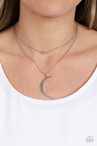Modern Moonbeam - Silver - Paparazzi Accessories