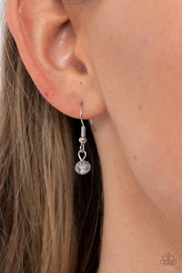 Modern Moonbeam - Silver - Paparazzi Accessories