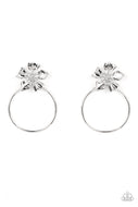 Buttercup Bliss - Silver - Paparazzi Accessories