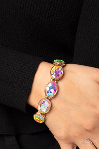 Diva In Disguise - Gold - Paparazzi Accessories