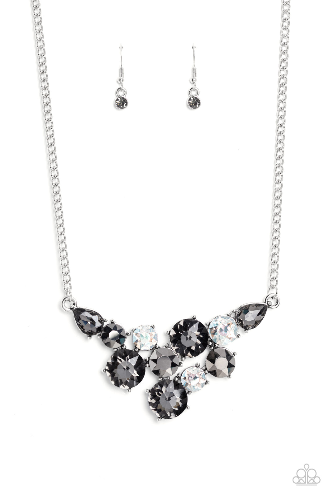 Round Royalty - Silver - Paparazzi Accessories