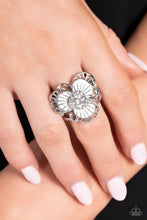 Load image into Gallery viewer, Tropical Trillium - White - Paparazzi Accessories