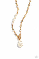 Courting Cosmopolitan - Gold - Paparazzi Accessories