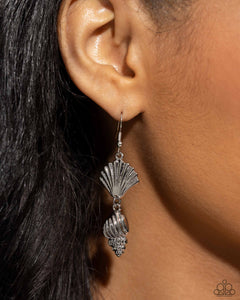 SHELL, I Was In the Area - Silver - Paparazzi Accessories