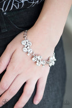 Load image into Gallery viewer, Old Hollywood - Paparazzi Accessories