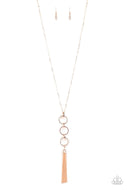 Diva In Diamonds - Gold - Paparazzi Accessories